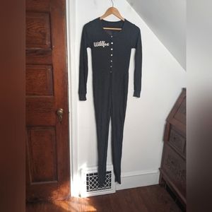 WILDFOX Thermal Button Front Graphic Onesie NEW Size S